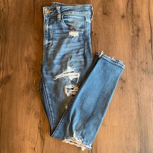 American Eagle Super Hi-Rise Jegging